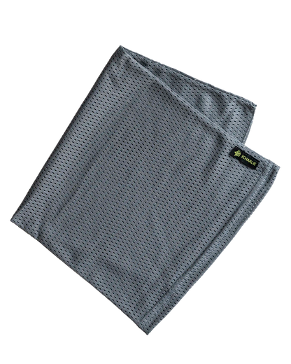 Ventilerande meshbuff i Wolf Grey för fältbruk och maskering.